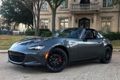 2023 Mazda Miata Is Like a Retro Christmas Gift