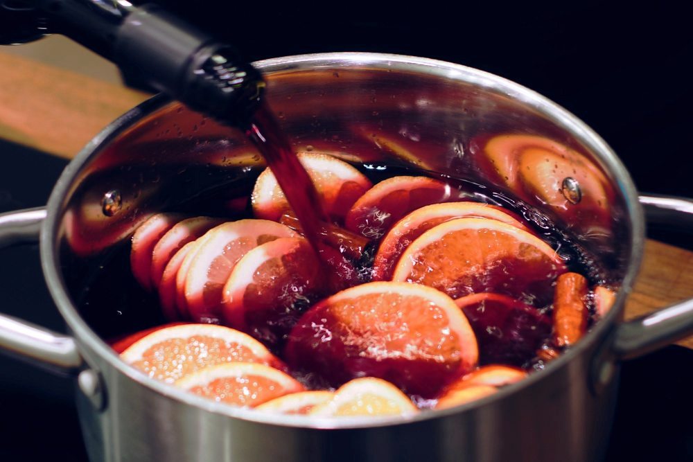 7 Tips for Cooking With Wine Like a Professional